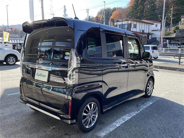 Ｎ－ＢＯＸカスタム Ｌ　ワンオーナー　両側パワースライドドア　純正ナビ　バックカメラ　ドライブレコーダー　ベンチシート　シートヒーター　コーナーセンサー　純正アルミホイール　純正フロアマット　クルーズコントロール（6枚目）