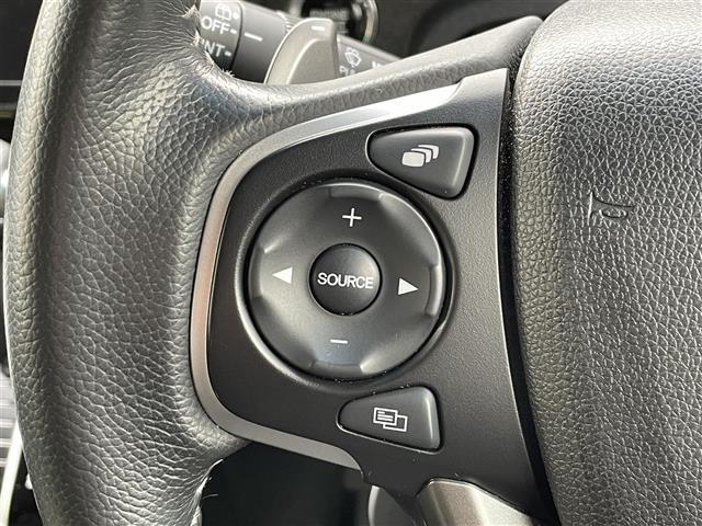 ステップワゴンスパーダ スパーダ・クールスピリット　ホンダセンシング　ワンオーナー／フリップダウンモニター／４ＷＤ／純正ナビ／フルセグＴＶ．ＤＶＤ．ＢＴ／シートヒーター／両側パワースライドドア／ハーフレザーシート／ホンダセンシング／全方位カメラ／パドルシフト／純正ＡＷ（23枚目）
