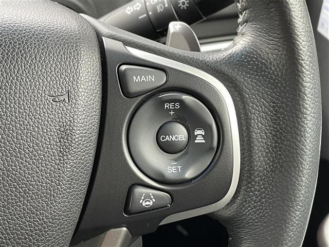 ステップワゴンスパーダ スパーダ・クールスピリット　ホンダセンシング　ワンオーナー／フリップダウンモニター／４ＷＤ／純正ナビ／フルセグＴＶ．ＤＶＤ．ＢＴ／シートヒーター／両側パワースライドドア／ハーフレザーシート／ホンダセンシング／全方位カメラ／パドルシフト／純正ＡＷ（24枚目）