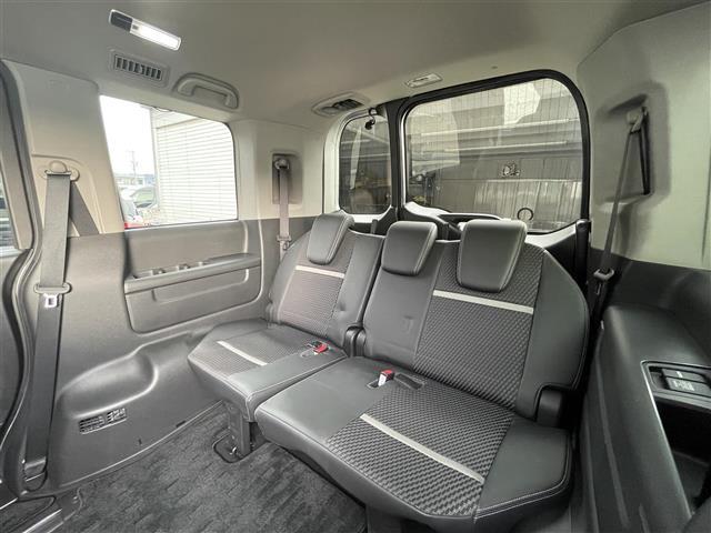 ステップワゴンスパーダ スパーダ・クールスピリット　ホンダセンシング　ワンオーナー／フリップダウンモニター／４ＷＤ／純正ナビ／フルセグＴＶ．ＤＶＤ．ＢＴ／シートヒーター／両側パワースライドドア／ハーフレザーシート／ホンダセンシング／全方位カメラ／パドルシフト／純正ＡＷ（39枚目）