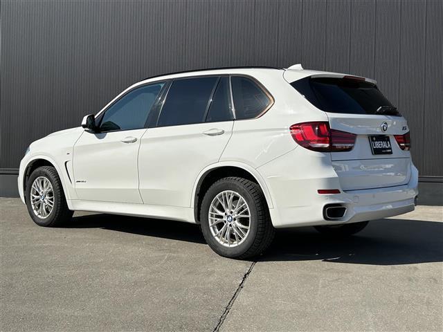 Ｘ５ ｘＤｒｉｖｅ　３５ｄ　Ｍスポーツ　サンルーフ　純正ナビ／ＴＶ　３６０カメラ　キセノンヘッドライト　コンフォートアクセス　インテリジェントセーフティ　社外１８ＡＷ　クルーズコントロール　パワーシート　ＰＤＣ　ミラーＥＴＣ（39枚目）