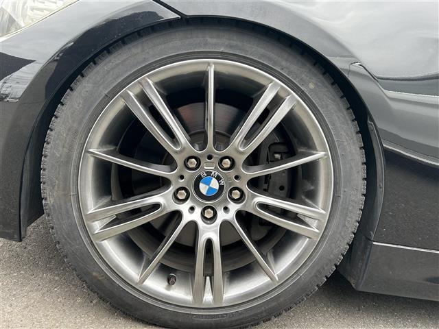 ３シリーズ ３３５ｉ　Ｍスポーツパッケージ　純正ナビ、サンルーフ、コーナーセンサー、バックカメラ、シートヒーター（前席）、ＥＴＣ、Ｍスポーツ、社外レーダー、クルーズコントローラー、純正ＯＰ１８ＡＷ、電動格納ミラー、パワーシート、パドルシフト（40枚目）