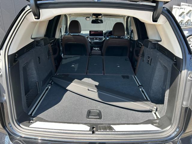 Ｘ３ ｘＤｒｉｖｅ　２０ｄ　１オーナー　セレクトＰＫＧ（ハンドルヒーター／電動パノラマサンルーフ／リアシートヒーター／バックレストアジャスメント）　レザーＰＫＧ　ＡＣＣ　茶革／シートヒーター　メモリ付き電動シート　電動バックドア（19枚目）