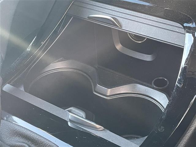 Ｘ１ ｘＤｒｉｖｅ　１８ｄ　ｘライン　純正ナビ／バックカメラ／クルーズコントロール／レザーシート／電動フロントシート／フロントシートヒーティング／電動テールゲート／純正１８インチＡＷ／純正フロアマット／取扱説明書／保証書／スペアキー（20枚目）