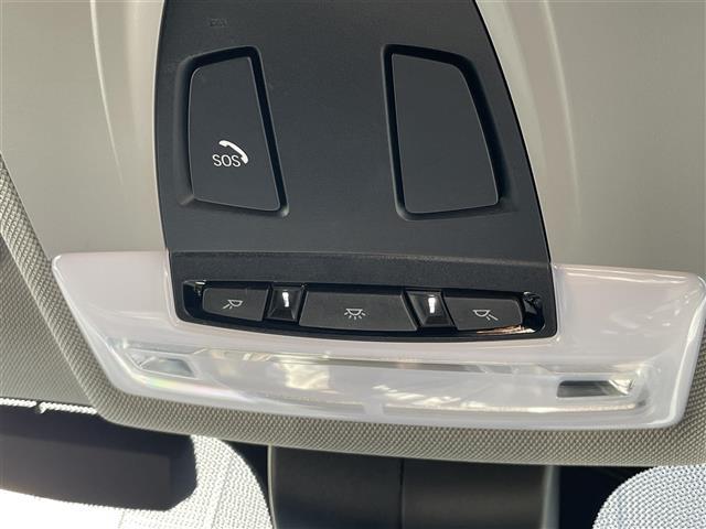 Ｘ１ ｘＤｒｉｖｅ　１８ｄ　ｘライン　純正ナビ／バックカメラ／クルーズコントロール／レザーシート／電動フロントシート／フロントシートヒーティング／電動テールゲート／純正１８インチＡＷ／純正フロアマット／取扱説明書／保証書／スペアキー（23枚目）