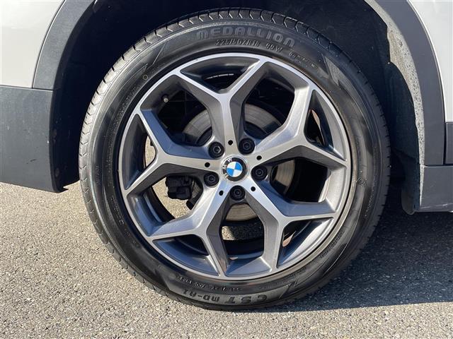 Ｘ１ ｘＤｒｉｖｅ　１８ｄ　ｘライン　純正ナビ／バックカメラ／クルーズコントロール／レザーシート／電動フロントシート／フロントシートヒーティング／電動テールゲート／純正１８インチＡＷ／純正フロアマット／取扱説明書／保証書／スペアキー（31枚目）