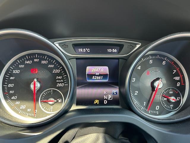 ＧＬＡクラス ＧＬＡ２２０　４マチック　プレミアムパッケージ／レーダーセーフティーパッケージ／アダプティブクルーズコントロール／フロントシートヒーティング／パワーシート／パワートランク／純正１８インチＡＷ／純正フロアマット／ＬＥＤライト（18枚目）