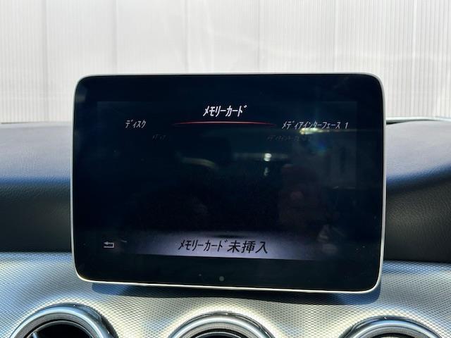 ＧＬＡクラス ＧＬＡ２２０　４マチック　プレミアムパッケージ／レーダーセーフティーパッケージ／アダプティブクルーズコントロール／フロントシートヒーティング／パワーシート／パワートランク／純正１８インチＡＷ／純正フロアマット／ＬＥＤライト（22枚目）