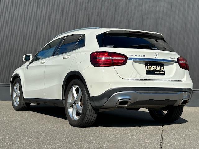 ＧＬＡクラス ＧＬＡ２２０　４マチック　プレミアムパッケージ／レーダーセーフティーパッケージ／アダプティブクルーズコントロール／フロントシートヒーティング／パワーシート／パワートランク／純正１８インチＡＷ／純正フロアマット／ＬＥＤライト（34枚目）