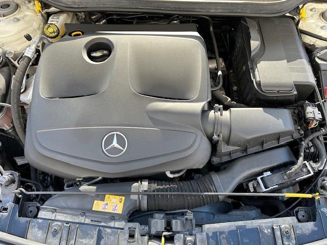 ＧＬＡクラス ＧＬＡ２２０　４マチック　プレミアムパッケージ／レーダーセーフティーパッケージ／アダプティブクルーズコントロール／フロントシートヒーティング／パワーシート／パワートランク／純正１８インチＡＷ／純正フロアマット／ＬＥＤライト（37枚目）