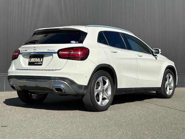 ＧＬＡクラス ＧＬＡ２２０　４マチック　プレミアムパッケージ／レーダーセーフティーパッケージ／アダプティブクルーズコントロール／フロントシートヒーティング／パワーシート／パワートランク／純正１８インチＡＷ／純正フロアマット／ＬＥＤライト（43枚目）