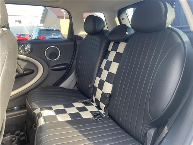 ＭＩＮＩ クーパーＤ　クロスオーバー　オール４　ワンオーナー／ポータブルナビ／ワンセグ／社外ＥＴＣ／前後ドライブレコーダー／クルーズコントロール／レーダー探知機／純正１７インチＡＷ／キセノンヘッドライト／シートカバー／純正フロアマット（9枚目）