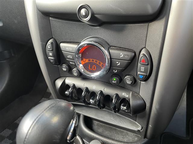 ＭＩＮＩ クーパーＤ　クロスオーバー　オール４　ワンオーナー／ポータブルナビ／ワンセグ／社外ＥＴＣ／前後ドライブレコーダー／クルーズコントロール／レーダー探知機／純正１７インチＡＷ／キセノンヘッドライト／シートカバー／純正フロアマット（26枚目）