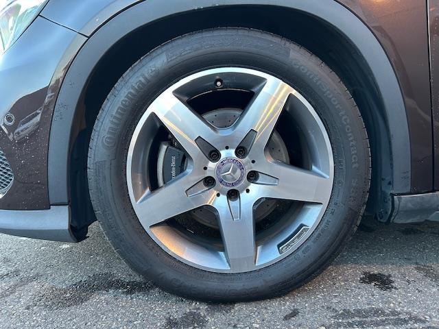 GLAクラス GLA250 4マチック スポーツ レーダーセーフティパッケージ/アダプティブクルーズコントロール/純正HDDナビ/バックカメラ/ETC/前後ドラレコ/純正18インチAW/フロントシートヒーティング/メモリ付きパワーシート/スペアキー(40枚目)