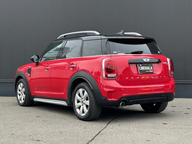 MINI クーパーD クロスオーバー オール4 純正ナビ/Bカメラ/衝突回避ブレーキ/アクティブクルーズコントロール/リアパークセンサー/フロントシートヒーティング/純正17インチAW/純正フロアマット/LEDヘッドライト/保証書/スペアキー(35枚目)