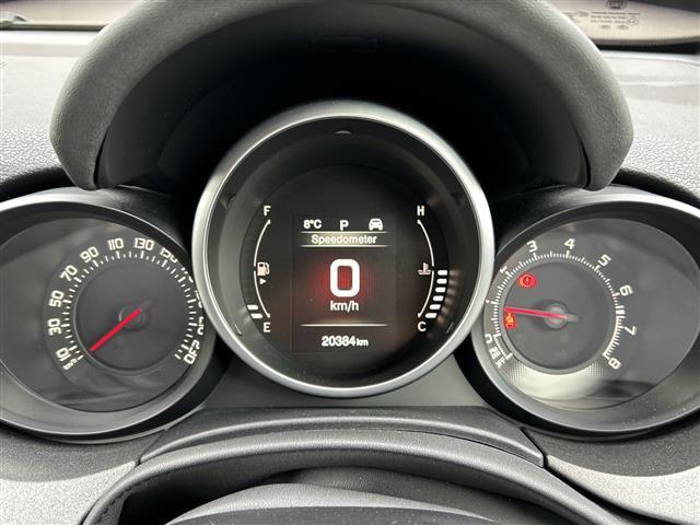 ５００Ｘ クロス　プラス　純正ディスプレイオーディオ／バックカメラ／ＥＴＣ／アダプティブクルーズコントロール／ブラインドスポットインフォメーション／レザーシート／パワーシート／シートヒーター／純正１８インチＡＷ／フロアマット（22枚目）