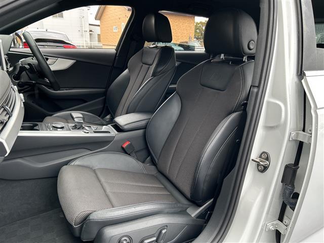 ＬＩＢＥＲＡＬＡは全国に約４５店舗以上※。どの店舗の在庫でもお近くのＬＩＢＥＲＡＬＡでご購入いただけます。※２０２３年１０月現在