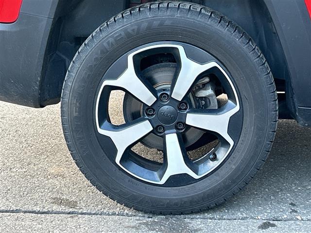 ジープ・レネゲード トレイルホーク ワンオーナー/Uconnectナビ/フルセグ/バックカメラ/ETC2.0/前後ドラレコ/クルーズコントロール/ブラインドスポットインフォメーション/純正17インチAW/純正フロアマット/シートカバー(39枚目)