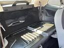 　電動ソフトトップ／社外ナビ／フルセグ／ＵＳＢ／ＡＵＸ／社外ＥＴＣ／ステアリングスイッチ／ハロゲンヘッドライト／ＬＥＤデイランプ／純正１５インチＡＷ／純正フロアマット／リモコンキー取扱説明書／保証書（13枚目）