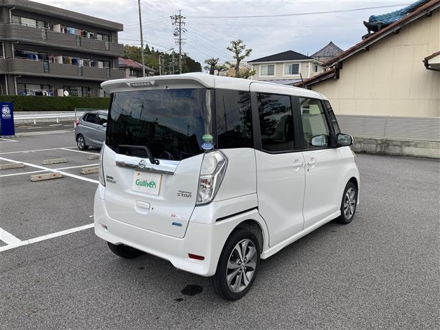 ハイウェイスター X Gパッケージ 純正SDナビ/全方位モニター/フルセグTV/Bluetooth/両側パワースライドドア/ETC/アイドリングストップ/プッシュスタート(10枚目)