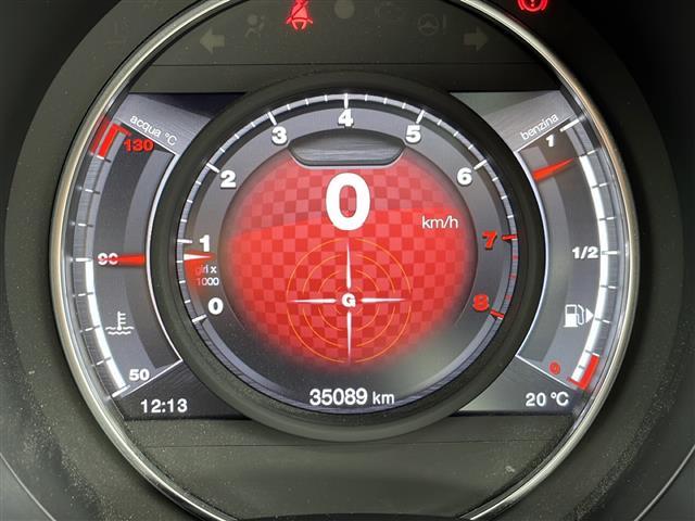 アバルト595 コンペティツィオーネ 禁煙車/ワンオーナー/5速MT/純正ディスプレイオーディオ/Bluetooth/純正アルミホイール/ステアリモコン/コーナーセンサー/ETC/純正フロアマット/スペアキー/取扱説明書(3枚目)