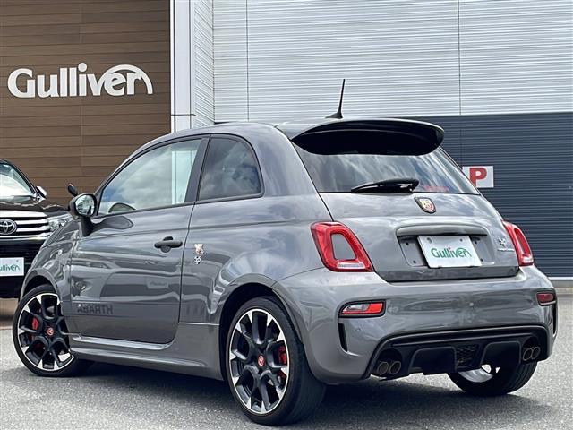 アバルト595 コンペティツィオーネ 禁煙車/ワンオーナー/5速MT/純正ディスプレイオーディオ/Bluetooth/純正アルミホイール/ステアリモコン/コーナーセンサー/ETC/純正フロアマット/スペアキー/取扱説明書(34枚目)