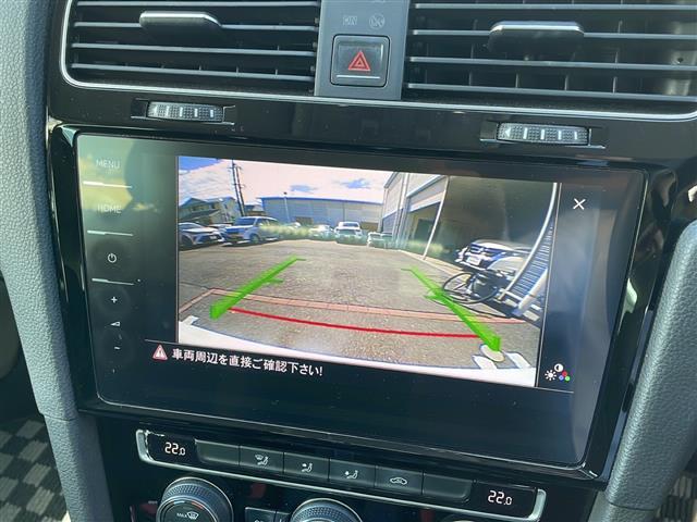 ゴルフ ＴＳＩハイライン　純正ナビ／Ｂｌｕｅｔｏｏｔｈ／ＣＤ／ＤＶＤ／ＵＳＢフルセグＴＶ／バックモニター／追従機能付きクルーズコントロール／レーンキープアシスト／衝突軽減システム／ブレーキホールド／ブラインドスポットモニター（6枚目）
