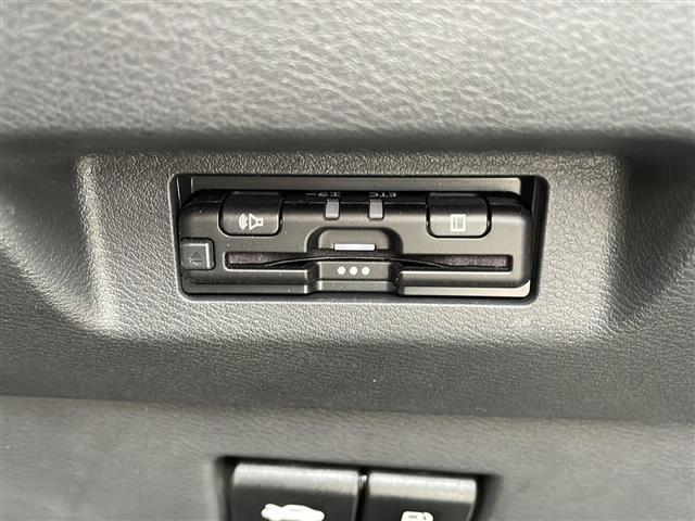 キックス オーテック ワンオーナー 社外ナビMDV-S810F フルセグTV DVD Bluetooth アラウンドビューモニター プロパイロット エマージェンシーブレーキ 前後クリアランスソナー ETC コンビレザー(15枚目)