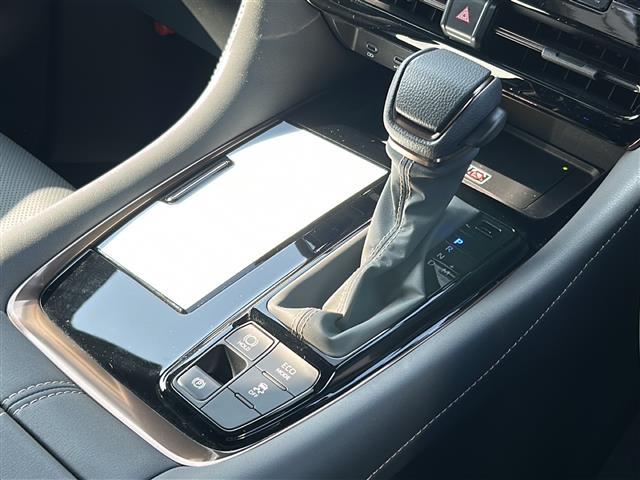 アルファード Z エンジンスタートボタン 保証書 取扱説明書 記録簿 ワンオーナー MTモード付AT パーキングアシスト スマートキー WACエアコン スペアキー有 追従走行付きクルーズコントロール Bluetooth(12枚目)