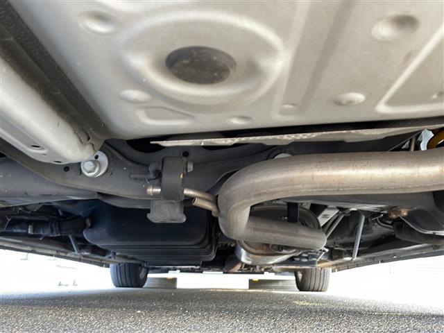 ヴェルファイア 2.5Z Aエディション ゴールデンアイズ エンジンスタートボタン 保証書 取扱説明書 記録簿 ワンオーナー MTモード付AT クルーズコントロール Bluetooth接続 後席用モニター CD ETC バックカメラ 純正フロアマット フルセグ(43枚目)