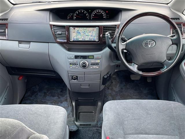 ノア Ｘ　スペシャルエディション　純正ナビ（ＦＭ／ＡＭ、ＣＤ、ＤＶＤ、ＡＵＸ）バックカメラアナログテレビ☆ＥＴＣ両側パワースライドドア社外フロアマット社外１６ＡＷダブルエアバックキセノンヘッドライト（29枚目）