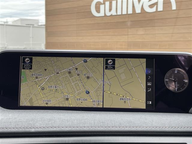ＵＸ ＵＸ２５０ｈ　バージョンＬ　☆ＡＭ／ＦＭ☆Ｂｌｕｅｔｏｏｔｈ☆プッシュスタート☆パワーバックドア☆ＥＴＣ☆ＬＥＤヘッドライト☆クルーズコントロール☆シートヒーター☆エアシート☆全方位カメラ☆ハイブリッド☆シ（9枚目）