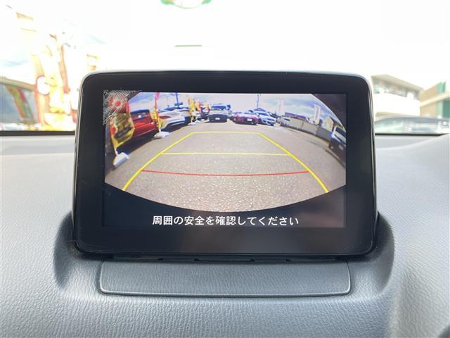 デミオ 13S 4WD 純正ナビ・Bluetooth/TV/DVD/CD/AUX 純正ドラレコ前 純正フロアマット 布系シート 冷房AC 純正15インチAW HIDライト 衝突被害軽減システム ドアバイザー(12枚目)