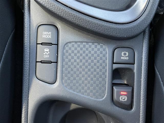 ヤリスクロス GRスポーツ ワンオーナー 4WD 純正HDDナビ Bluetooth/フルセグTV 全方位バックカメラ ビルトインETC 純正ドラレコ純正フロアマット フルフラットシート シートヒーター コーナーセンサー前後(13枚目)