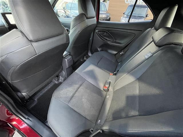 ヤリスクロス GRスポーツ ワンオーナー 4WD 純正HDDナビ Bluetooth/フルセグTV 全方位バックカメラ ビルトインETC 純正ドラレコ純正フロアマット フルフラットシート シートヒーター コーナーセンサー前後(26枚目)