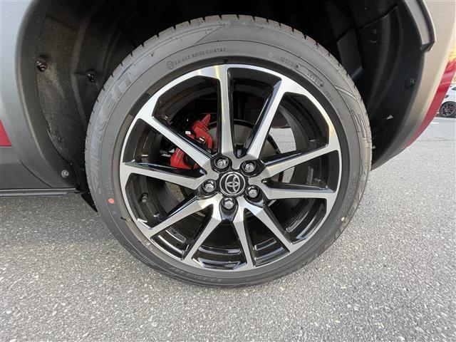 ヤリスクロス GRスポーツ ワンオーナー 4WD 純正HDDナビ Bluetooth/フルセグTV 全方位バックカメラ ビルトインETC 純正ドラレコ純正フロアマット フルフラットシート シートヒーター コーナーセンサー前後(38枚目)