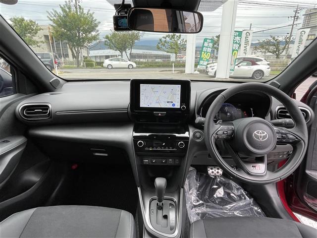 ヤリスクロス GRスポーツ ワンオーナー 4WD 純正HDDナビ Bluetooth/フルセグTV 全方位バックカメラ ビルトインETC 純正ドラレコ純正フロアマット フルフラットシート シートヒーター コーナーセンサー前後(41枚目)