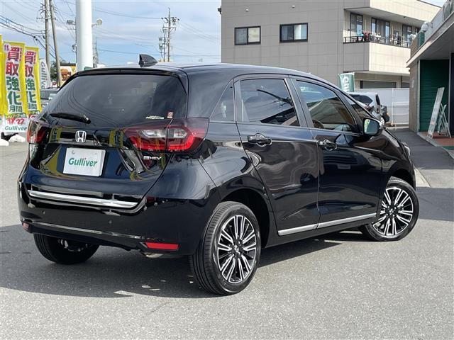 フィット e:HEVリュクス ☆取扱説明書☆保証書☆ワンセグテレビ☆純正ナビ☆AM/FM☆Bluetooth/iPod/AUX/USB☆ワンオーナー☆バックカメラ☆プッシュスタート☆ETC☆クルーズコントロール(35枚目)