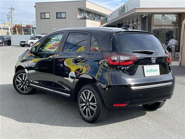 フィット e:HEVリュクス ☆取扱説明書☆保証書☆ワンセグテレビ☆純正ナビ☆AM/FM☆Bluetooth/iPod/AUX/USB☆ワンオーナー☆バックカメラ☆プッシュスタート☆ETC☆クルーズコントロール(43枚目)