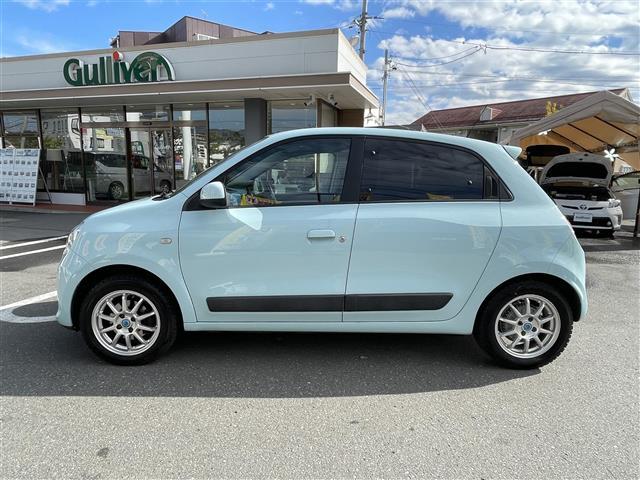 トゥインゴ ゼン ☆ワンオーナー☆保証書☆取扱説明書☆パワーウィンドウ☆ETC☆AM/FM☆Bluetooth/AUX☆純正フロアマット☆リモコンキー☆スペアキー☆15インチAW☆サマータイヤ有(36枚目)