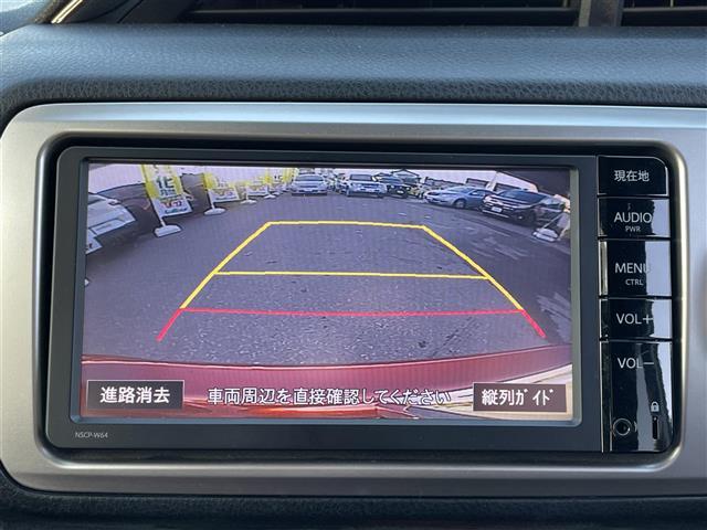 ヴィッツ ジュエラ　☆取扱説明書☆保証書☆ワンセグテレビ☆ＡＭ／ＦＭ☆Ｂｌｕｅｔｏｏｔｈ☆バックカメラ☆スペアキー☆スマートキー☆パワーウィンドウ☆純正フロアマット☆プッシュスタート☆ドアバイザー（10枚目）