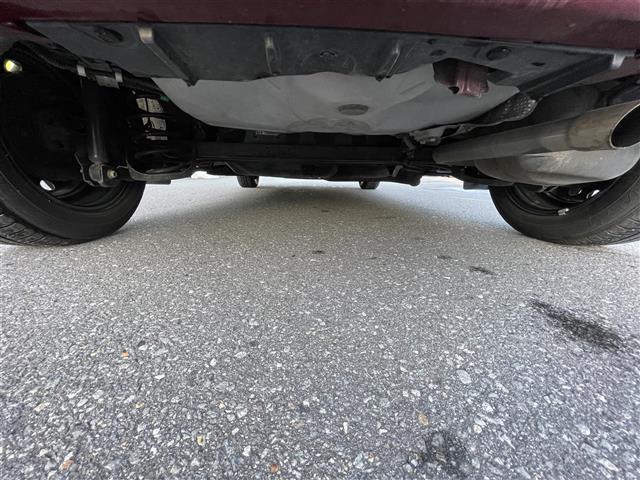 ヴィッツ ジュエラ　☆取扱説明書☆保証書☆ワンセグテレビ☆ＡＭ／ＦＭ☆Ｂｌｕｅｔｏｏｔｈ☆バックカメラ☆スペアキー☆スマートキー☆パワーウィンドウ☆純正フロアマット☆プッシュスタート☆ドアバイザー（38枚目）