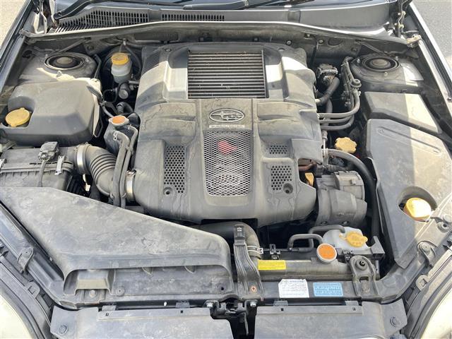 レガシィツーリングワゴン ２．０ＧＴ　４ＷＤ　ＭＴモード付ＡＴ　ＣＤ、ＭＤチェンジャー　社外ＥＴＣ　純正ＨＤＤナビ　レーダー探知機　純正フロアマット　パワーシートＤ席　布系シート　社外１７インチＡＷ　ルーフレール（34枚目）