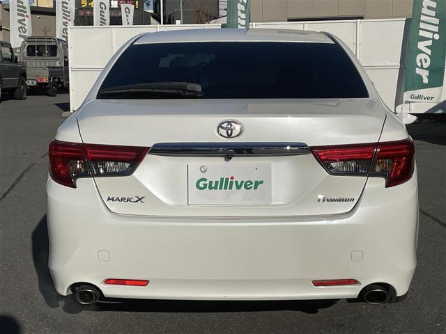 マークX プレミアム ★純正ナビ(AM/FM/TV/BT)★前席パワーシート★モード切替有★社外冬タイヤ積み込み★フルセグテレビ★バックカメラ★オートライト★ドアバイザー★プッシュスタート★保証書,記録簿(4枚目)