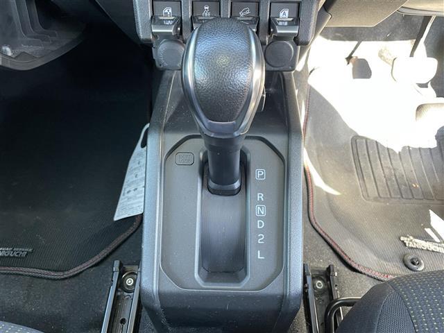ジムニー XL ☆フルセグテレビ☆AM/FM☆Bluetooth☆シートヒーター☆ドアバイザー☆4WD☆プッシュスタート☆パワーウィンドウ☆スペアキー☆社外フロアマット☆ダウンヒルアシストコントロ(7枚目)