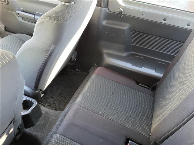 ジムニー XL ☆フルセグテレビ☆AM/FM☆Bluetooth☆シートヒーター☆ドアバイザー☆4WD☆プッシュスタート☆パワーウィンドウ☆スペアキー☆社外フロアマット☆ダウンヒルアシストコントロ(24枚目)