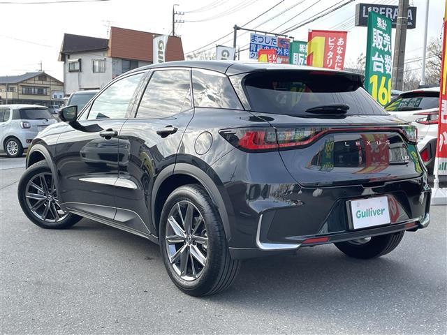 LBX リラックス ☆ワンオーナー☆フルセグテレビ☆AM/FM☆Bluetooth/Apple carplay☆シートメモリー☆全方位カメラ☆パワーバックドア☆ハンドルヒーター☆4WD☆ブラインドスポッ(4枚目)