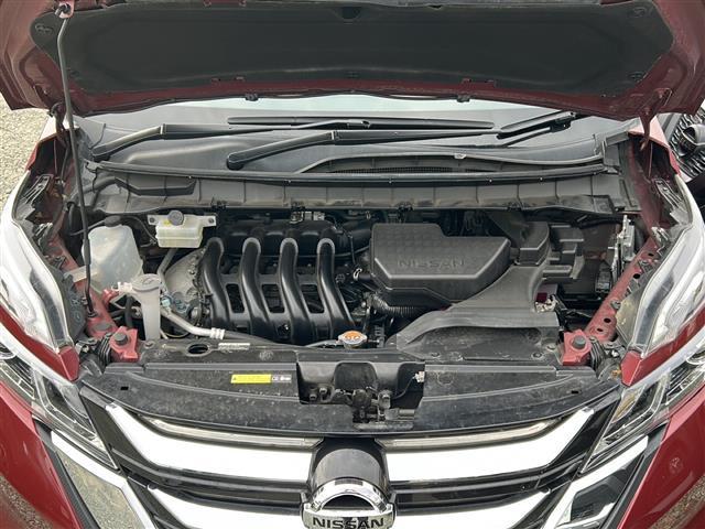 セレナ ハイウェイスター　ワンオーナー　全方位カメラ　純正ナビＭＭ５１６Ｄ０－Ｌ　純正フリップダウンモニター　両側電動ドア　ＥＴＣ　クルーズコントロール　バックカメラ　ナビステアリングスイッチ　オートライト　純正ＡＷ冬タイヤ有（40枚目）