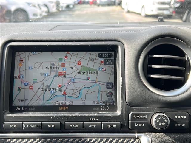 ＧＴ－Ｒ プレミアムエディション　４ＷＤ　純正ナビ　ＢＯＳＥスピーカー　バックカメラ　社外フルセグＴＶ　ＥＴＣ　ハーフレザーシート　前席シートヒーター　パドルシフト　オートライト　クルーズコントロール　ナビステアリングスイッチ（2枚目）