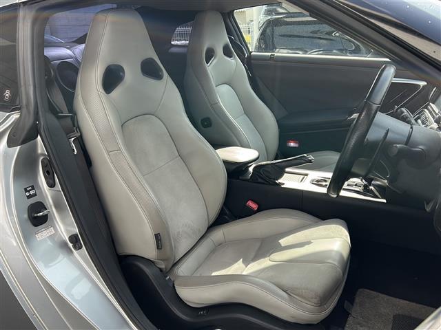 ＧＴ－Ｒ プレミアムエディション　４ＷＤ　純正ナビ　ＢＯＳＥスピーカー　バックカメラ　社外フルセグＴＶ　ＥＴＣ　ハーフレザーシート　前席シートヒーター　パドルシフト　オートライト　クルーズコントロール　ナビステアリングスイッチ（21枚目）